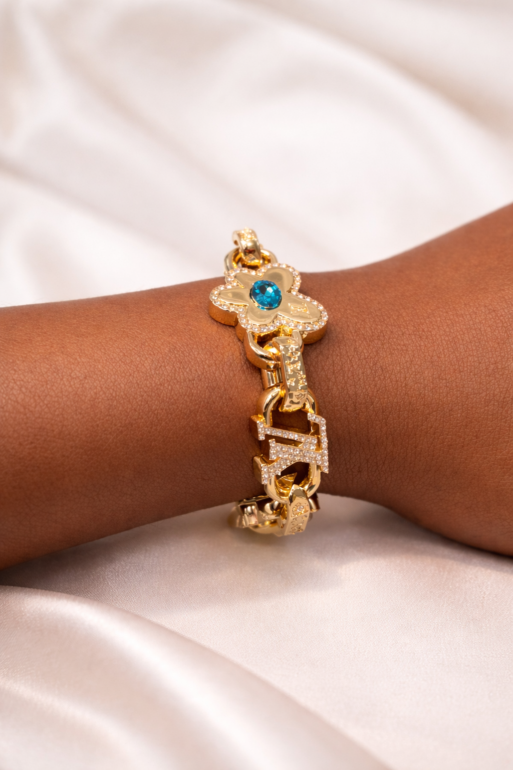 Flower Gold Chain Bracelet