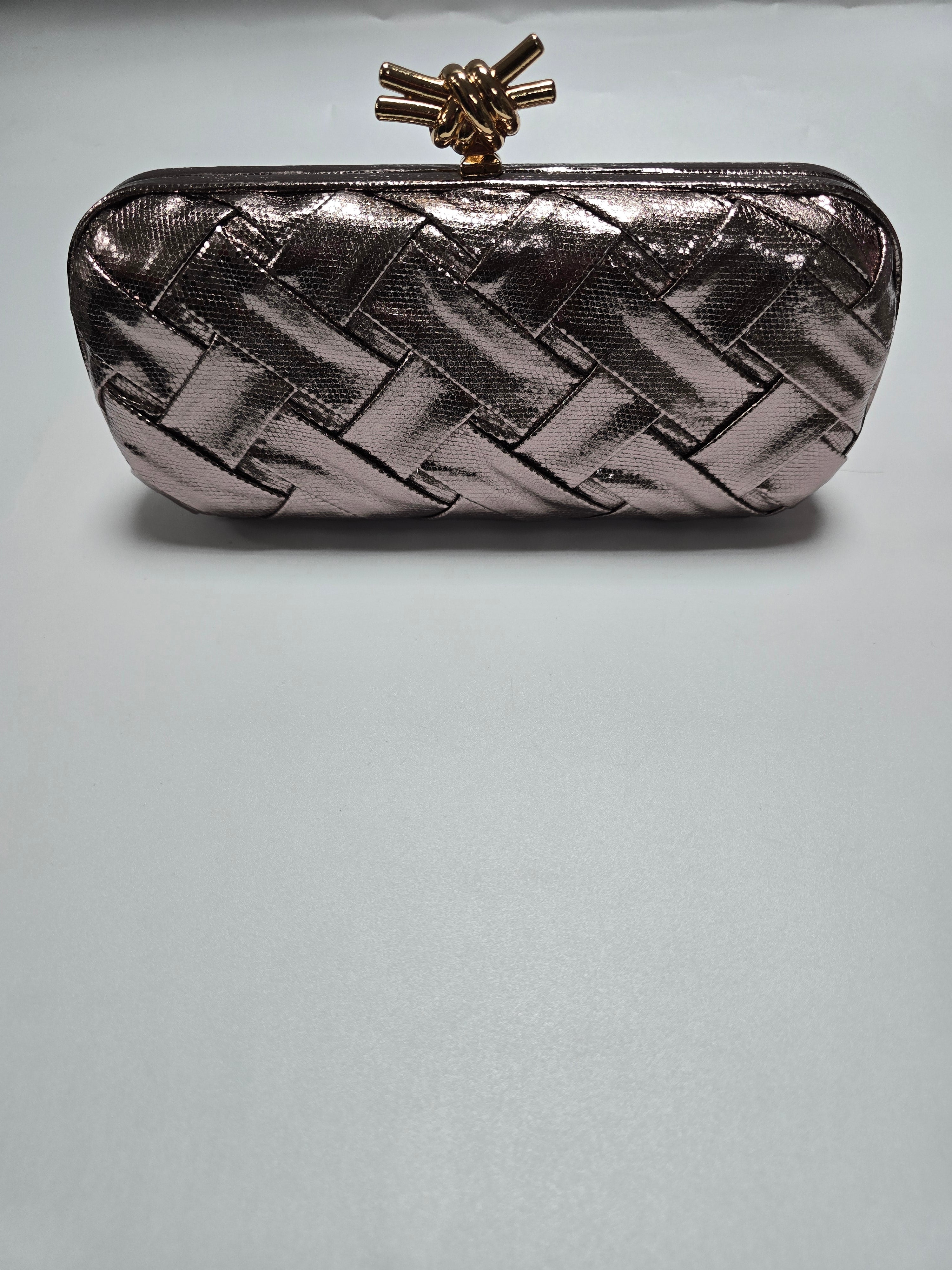 Metallic Clutch