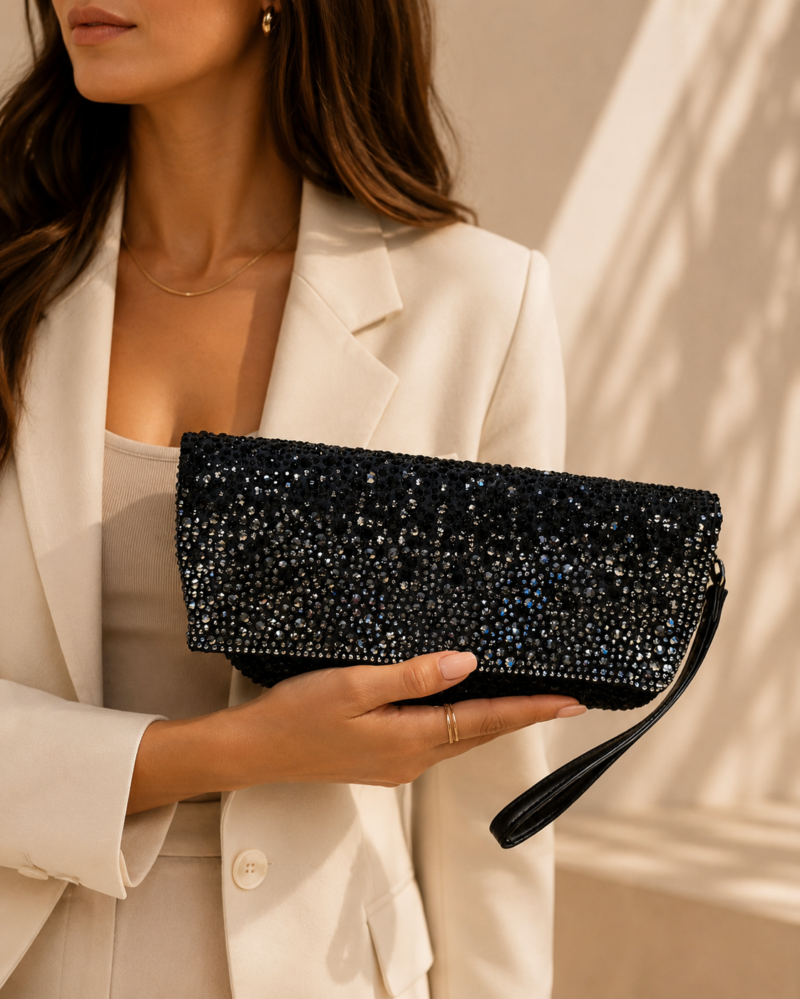 The Glitsy Clutch