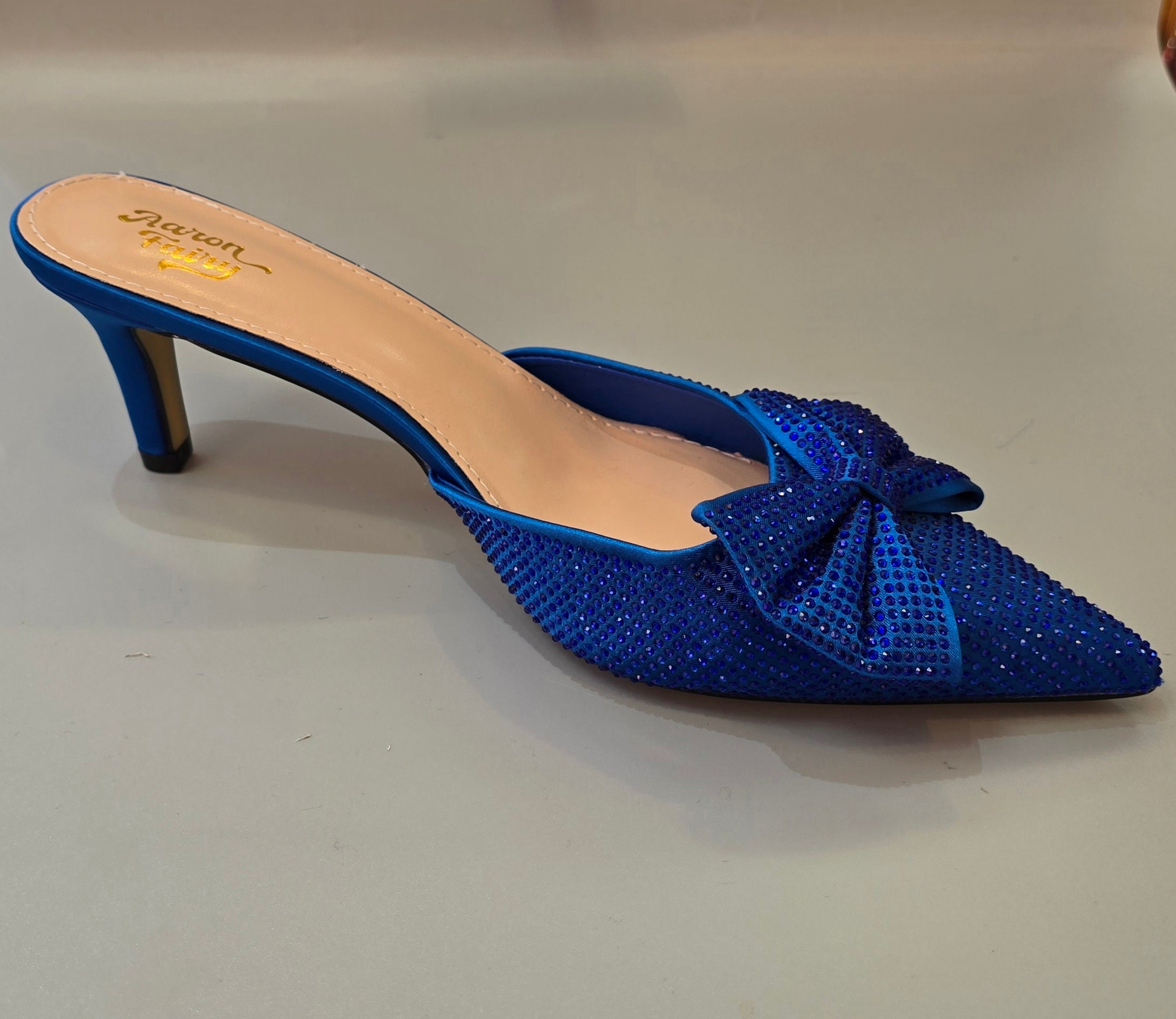 Elegant Rhinestone Bow Pointed-Toe Mule Heels