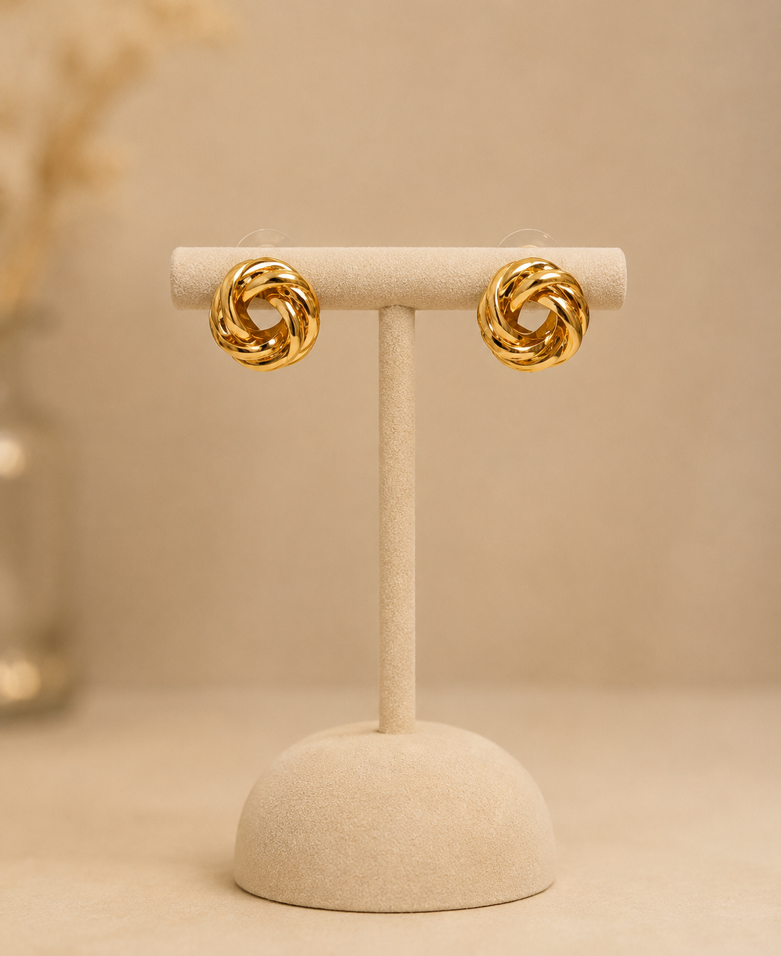 The Éternité Knot Earrings