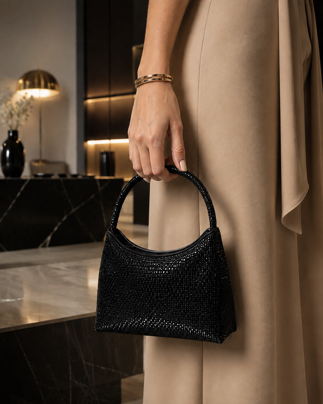 The Noire Éclat Bag