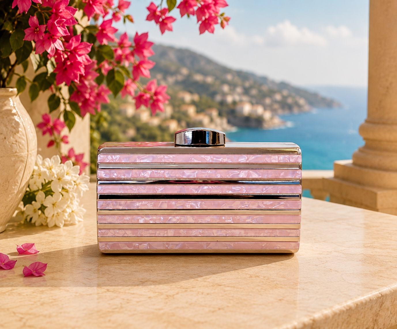 Riviera Pearl Clutch