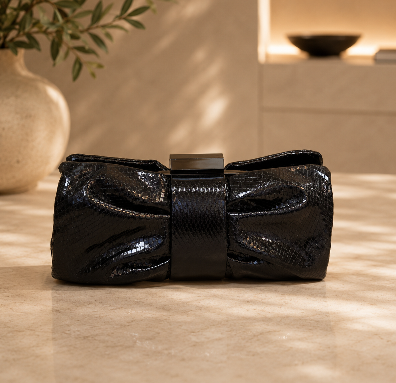 Belle Bow Clutch
