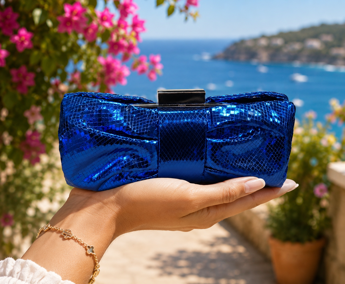 Belle Bow Clutch