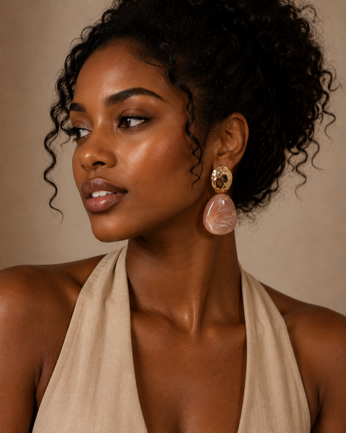Champagne Glow Teardrop Earrings